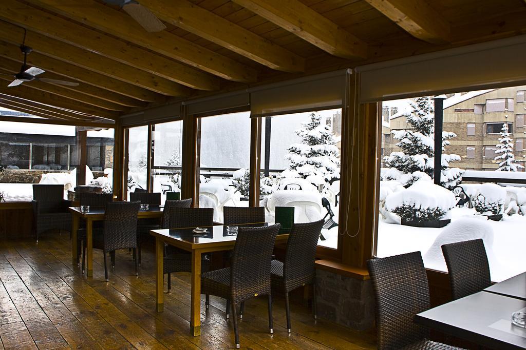 Tuc Blanc Hotel Baqueira Beret Exterior foto
